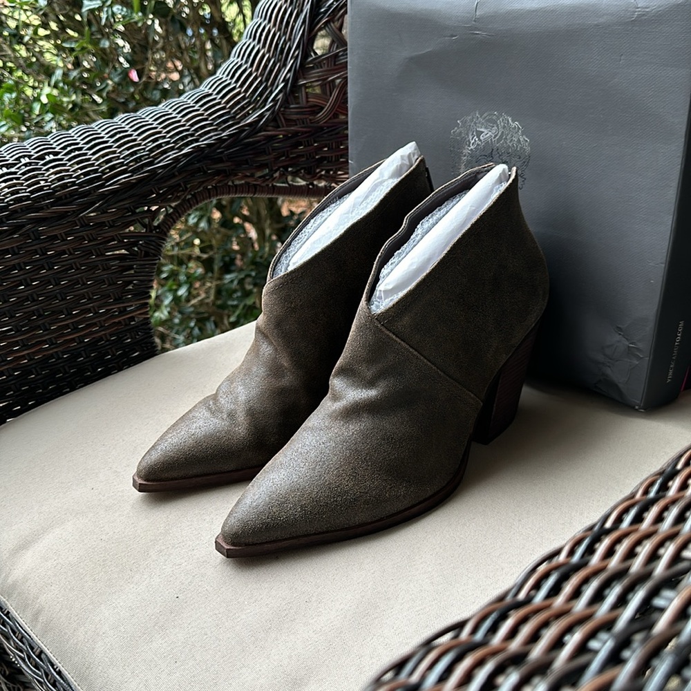 Vince Camuto Grishell Bootie Tobacco 12 - Picture 5 of 17